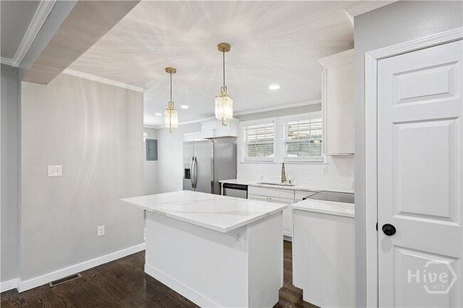 Building Photo - 1935 Causton Bluff Rd