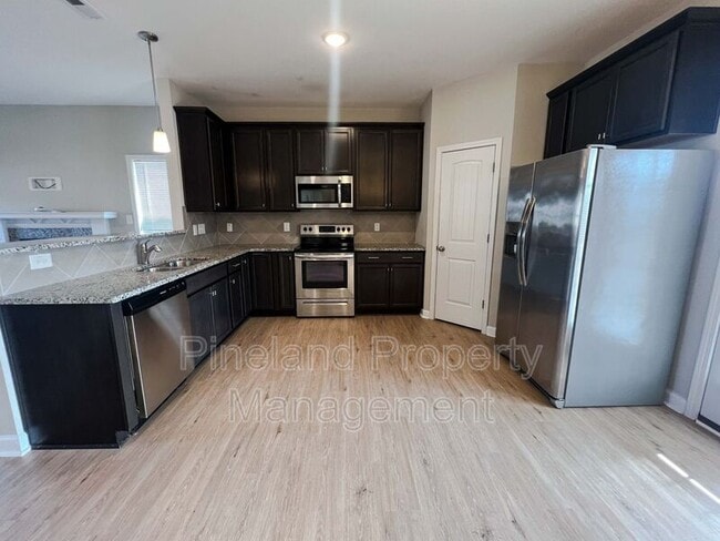 Building Photo - 388 Dundee Farm Rd