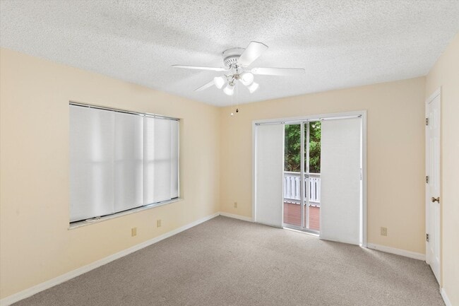 Building Photo - 3 Bedroom 2 Bathroom Unfurnished House for...