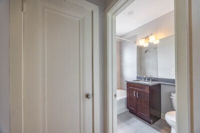 Building Photo - 2322 N Rockwell St