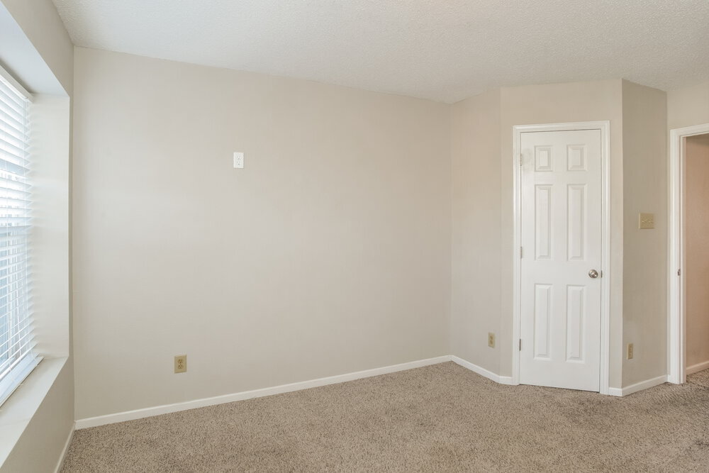 Building Photo - 1829 Blue Pine Ln