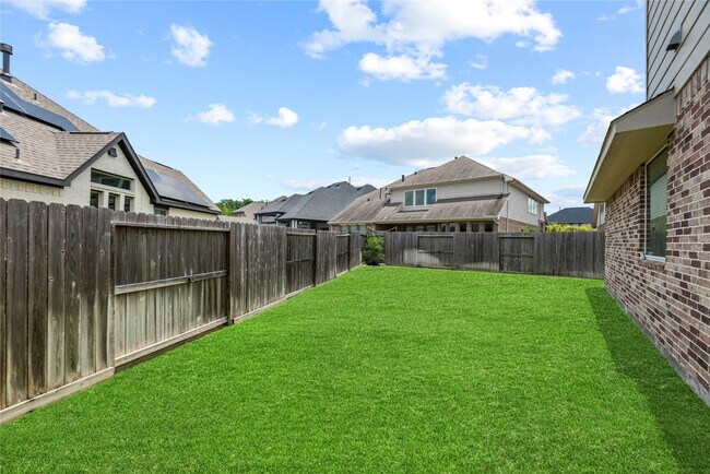 Building Photo - 1707 McCrae Hill Ct