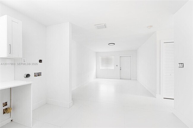 Building Photo - 2373 NW 61st St