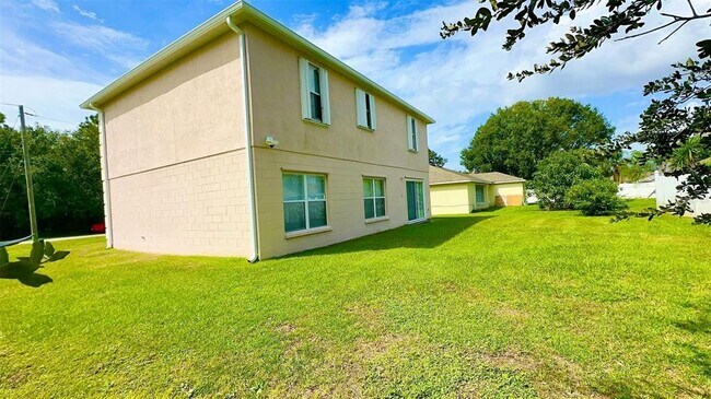 Building Photo - 638 Muskrat Dr