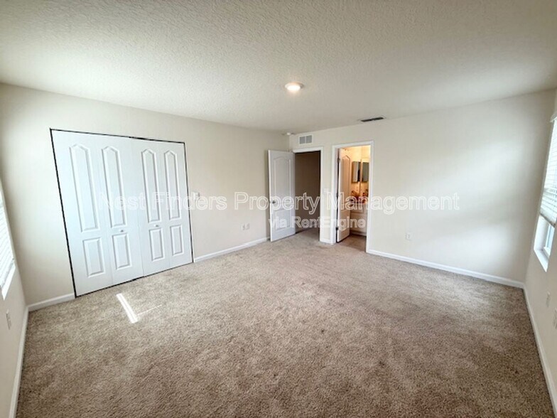 Building Photo - 7623 Legacy Trl