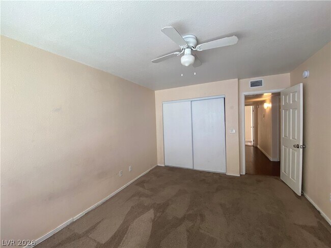 Building Photo - 3152 Tarpon