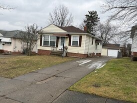 Building Photo - 5409 E 131st St