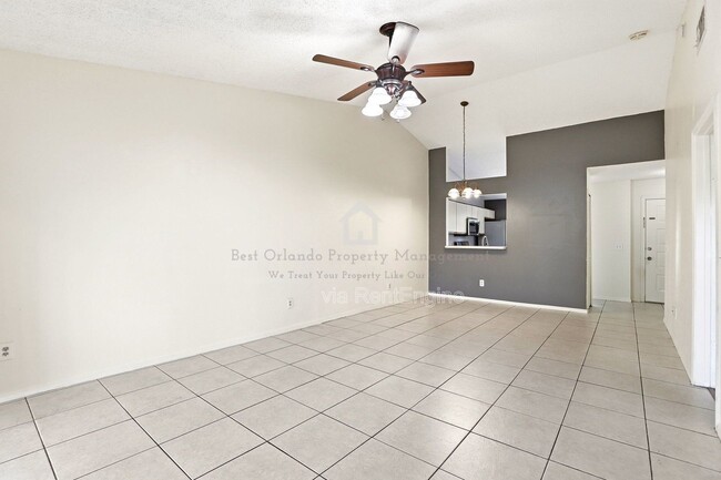 Building Photo - 917 Pebble Creek Cir