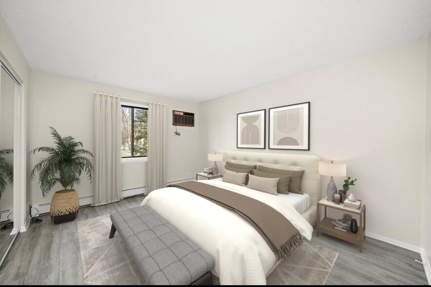 Master Bedroom - 2710 Northcreek Dr