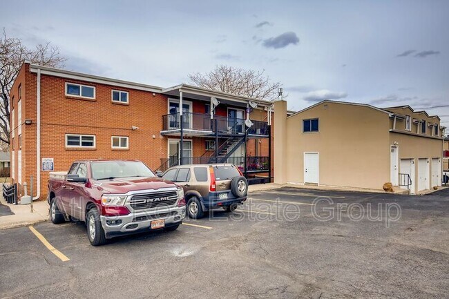 Building Photo - 10765 W 7th Pl