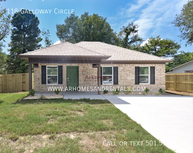 Primary Photo - 118 Galloway Cir