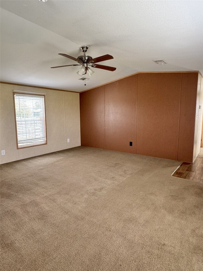 Building Photo - 7405 New Church Cemetery Rd