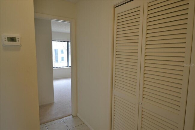Building Photo - 329 Moorings Cove Dr