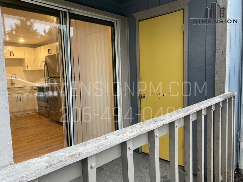 Building Photo - 21632 30th Ave S