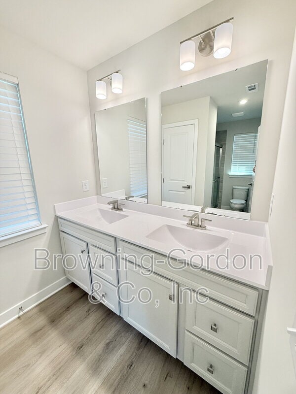 Building Photo - 813 Rivergate Pkwy