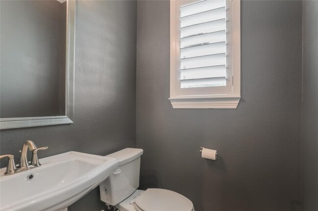 Building Photo - 3536 Sable Falls Way