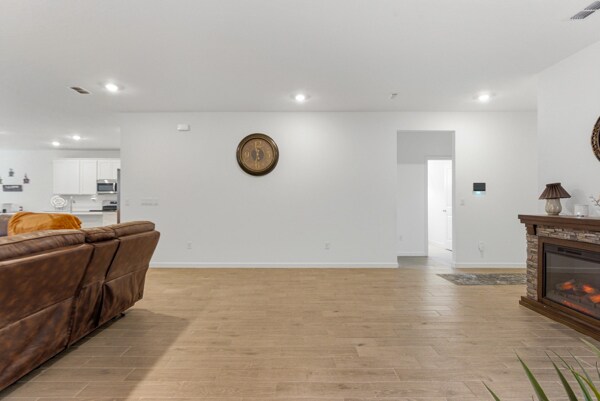 Building Photo - 8486 Horsebit Cir