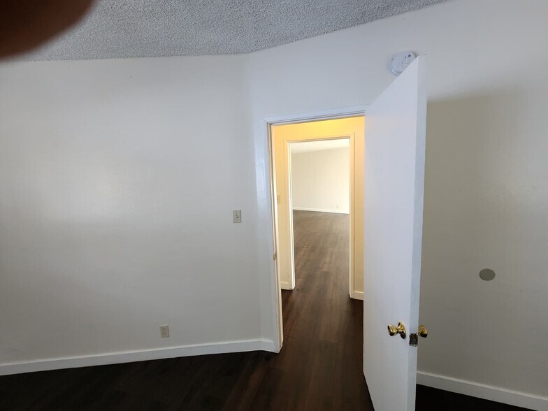 Building Photo - 4353 Don Tomaso Dr