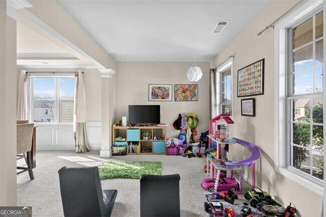 Building Photo - 267 Collingsworth Trace NE