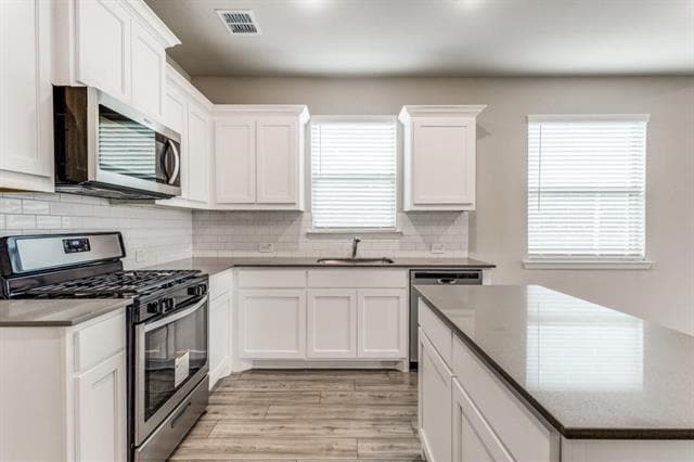 Building Photo - 5427 Big Thicket Ln