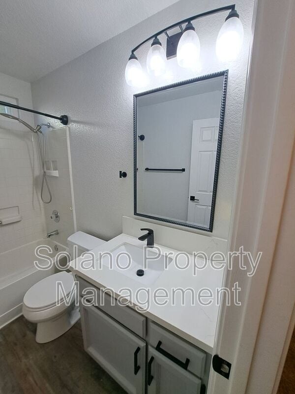 Building Photo - 357 Shannon Dr