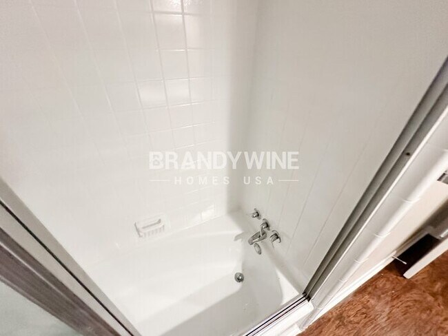 Building Photo - 2764 Scenic Terrace