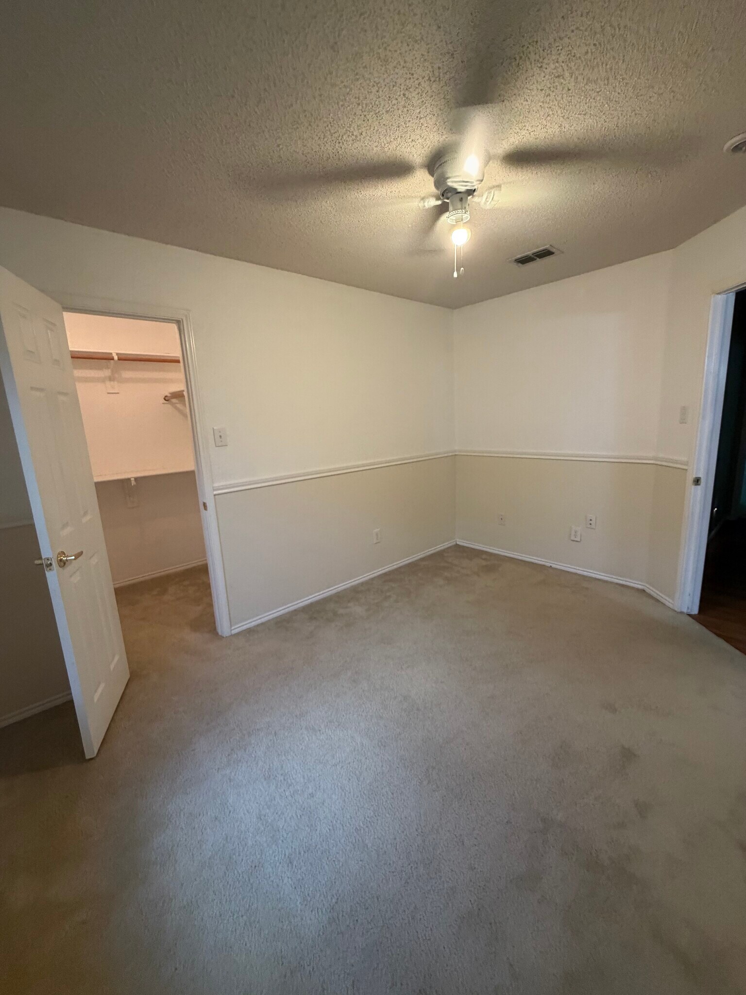 Building Photo - 2521 Ensenada Ln