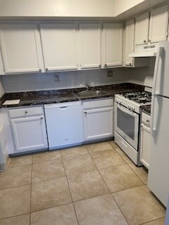 Building Photo - 109 Painters Xing