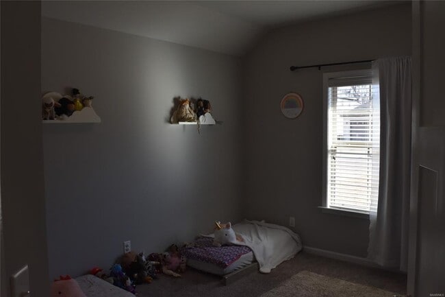 Building Photo - 9153 Autumnbrooke Way