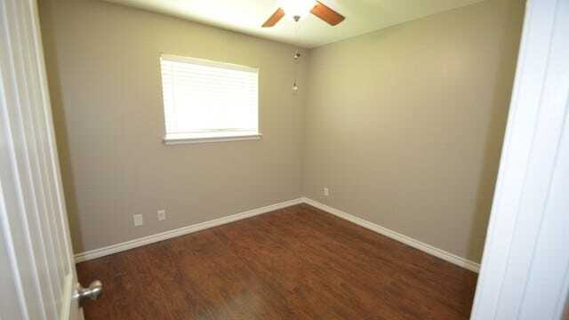 Building Photo - 405 WESTCHESTER-