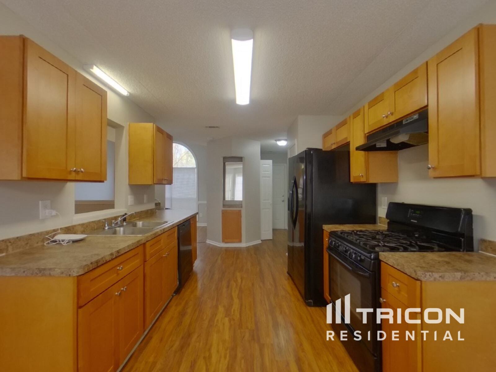 Building Photo - 804 Ravins Way