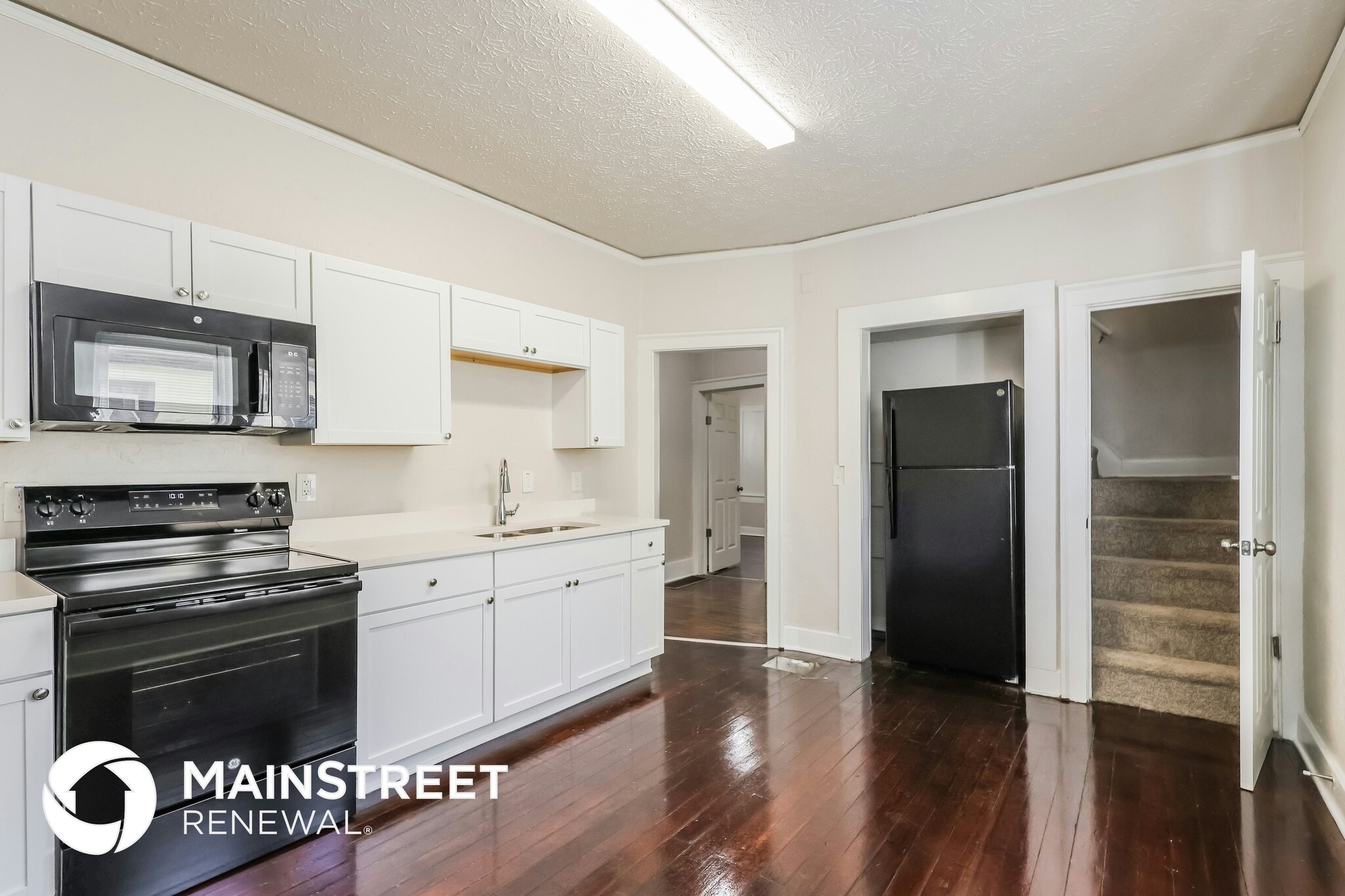 Building Photo - 110 S 41st St