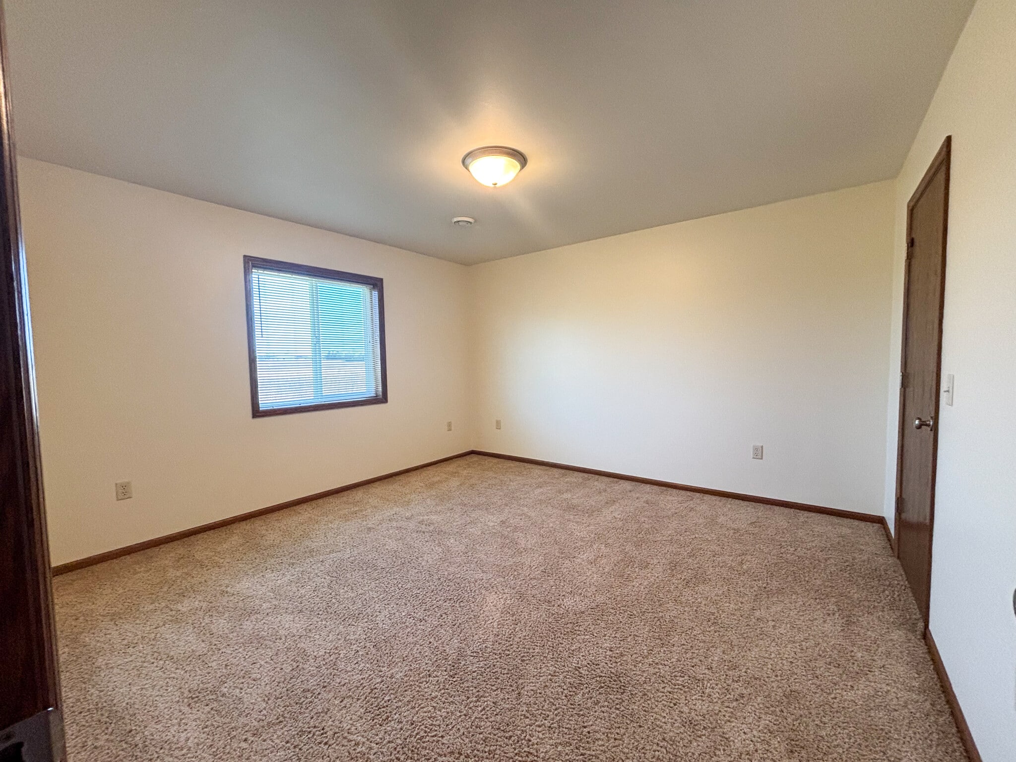 Building Photo - 4095 136th St
