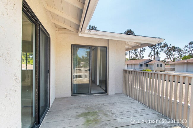 Building Photo - 3911 Camino Lindo