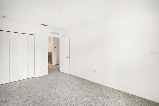 Building Photo - 1211 Canyon Oaks Dr