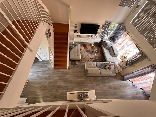 Building Photo - 1728 Shoreside Cir