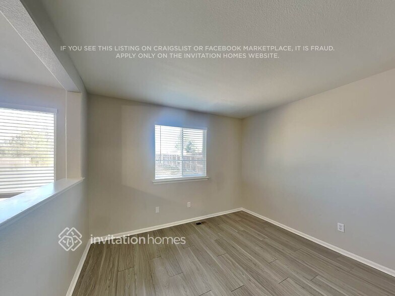 Building Photo - 6396 Millbridge Ave