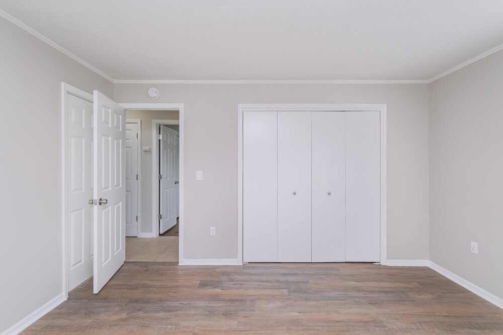 Building Photo - 7746 Deer Foot Dr