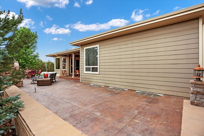Building Photo - 5608 Brahma Pl