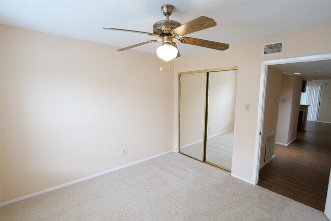 Building Photo - 14911 Wunderlich Dr