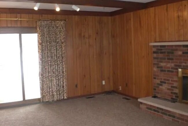 Building Photo - 29267 Pinto Dr