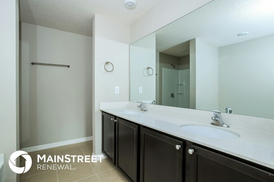 Building Photo - 367 Aster Ct