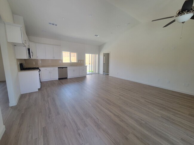 Building Photo - 8414 Grandy St