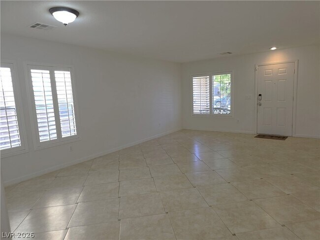 Building Photo - 6717 Yellowhammer Pl