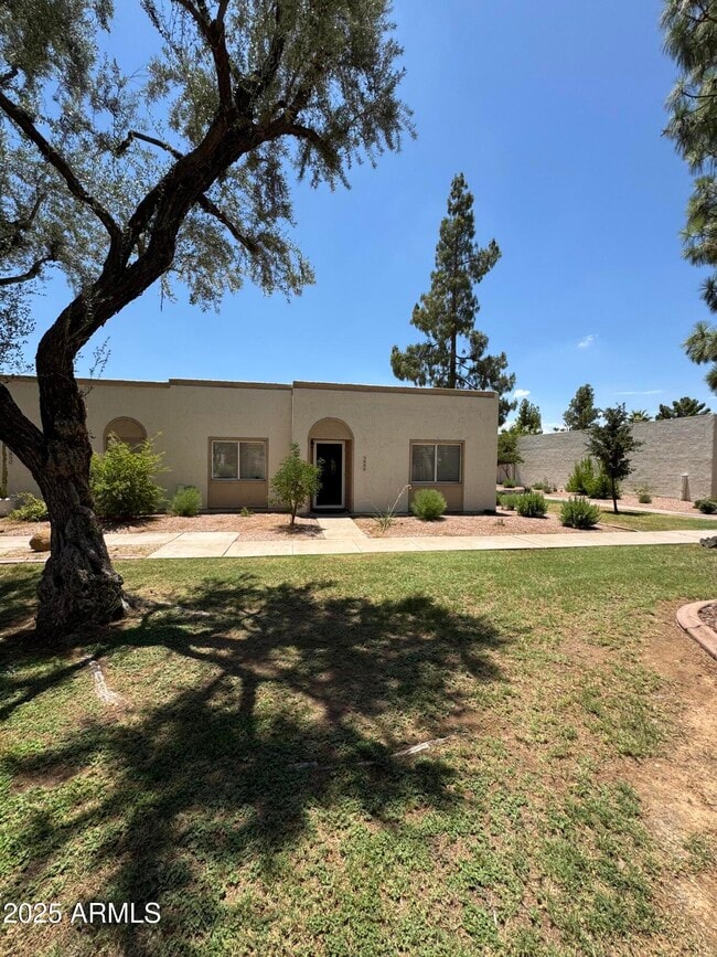 Building Photo - 5888 N 83rd St