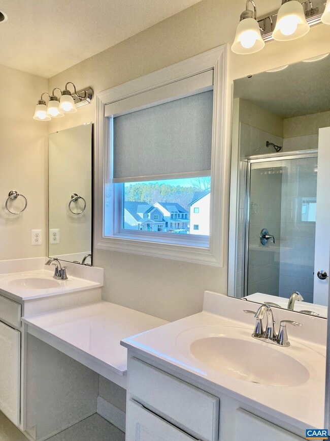 Building Photo - 2254 Fowler Cir