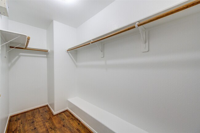 Building Photo - 24626 Cornell Park Ln