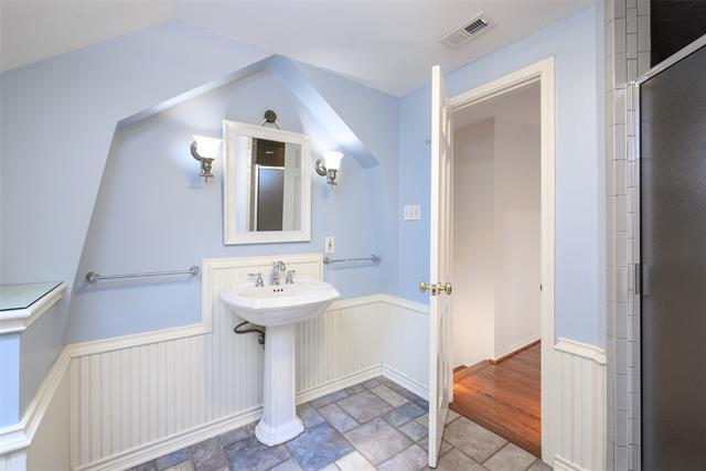 Building Photo - 4430 Cedarbrush Dr