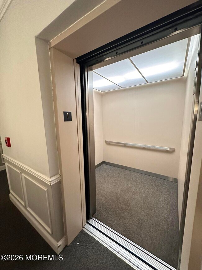 Building Photo - 112 Regency Ct