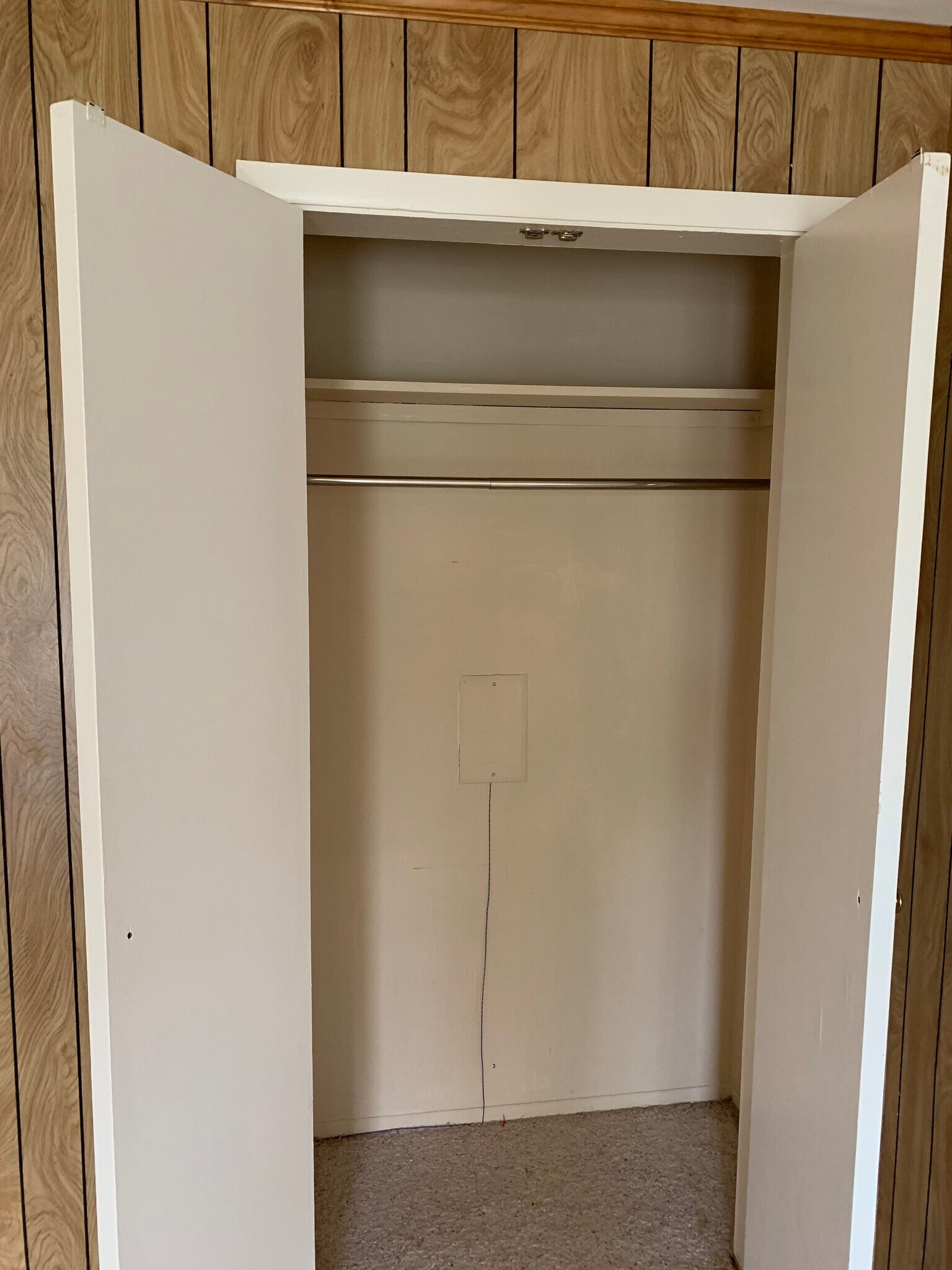 Building Photo - 37098 Camelot Dr